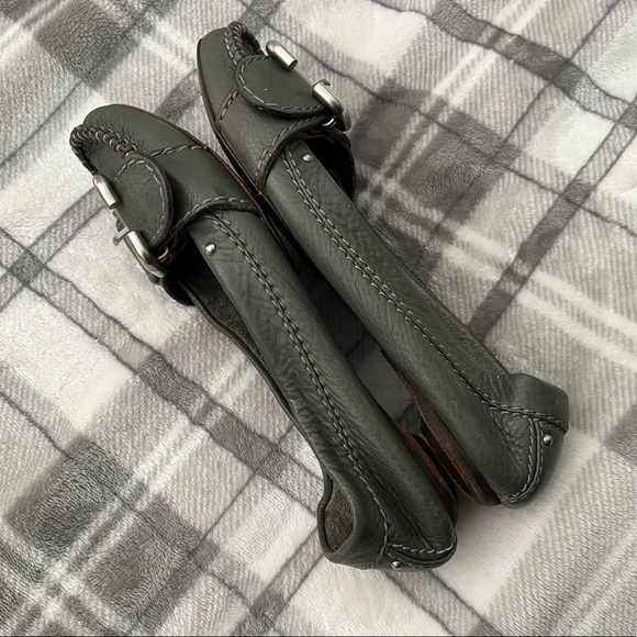 🌸Chloe paddington grey leather flats - Picture 8 of 8